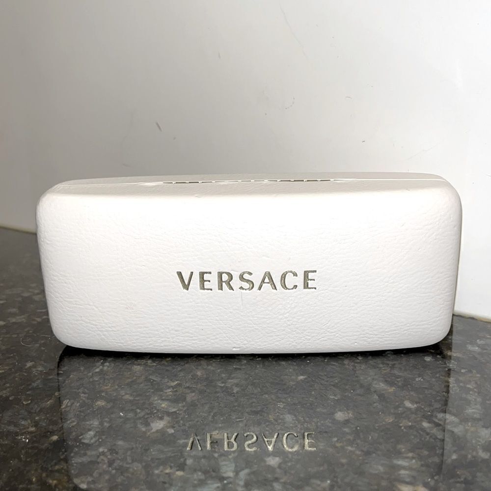 Versace. White/Gold Eye glass case. Designer Brand.